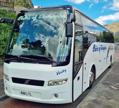 Clair's Coaches